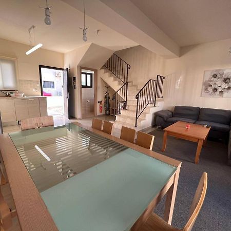 Villa Kapparis Town House à Paralímni Extérieur photo